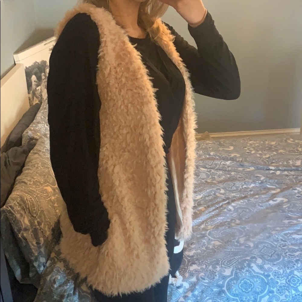 Fluffy rose gold vest